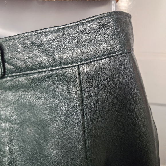 Bagatelle Vintage Hunter Green Leather Skirt Size Vintage 8 - Picture 6 of 13